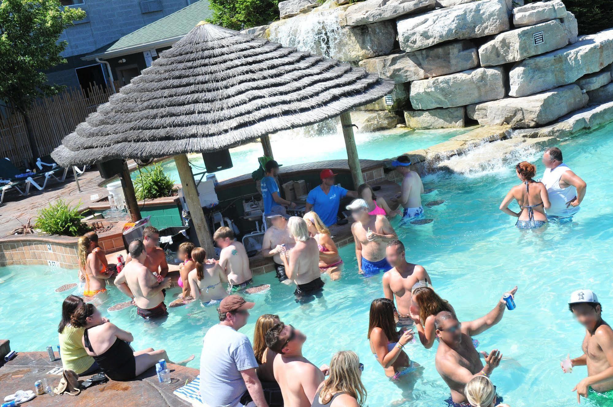 Put-In-Bay Victory Station Hotel Luaran gambar