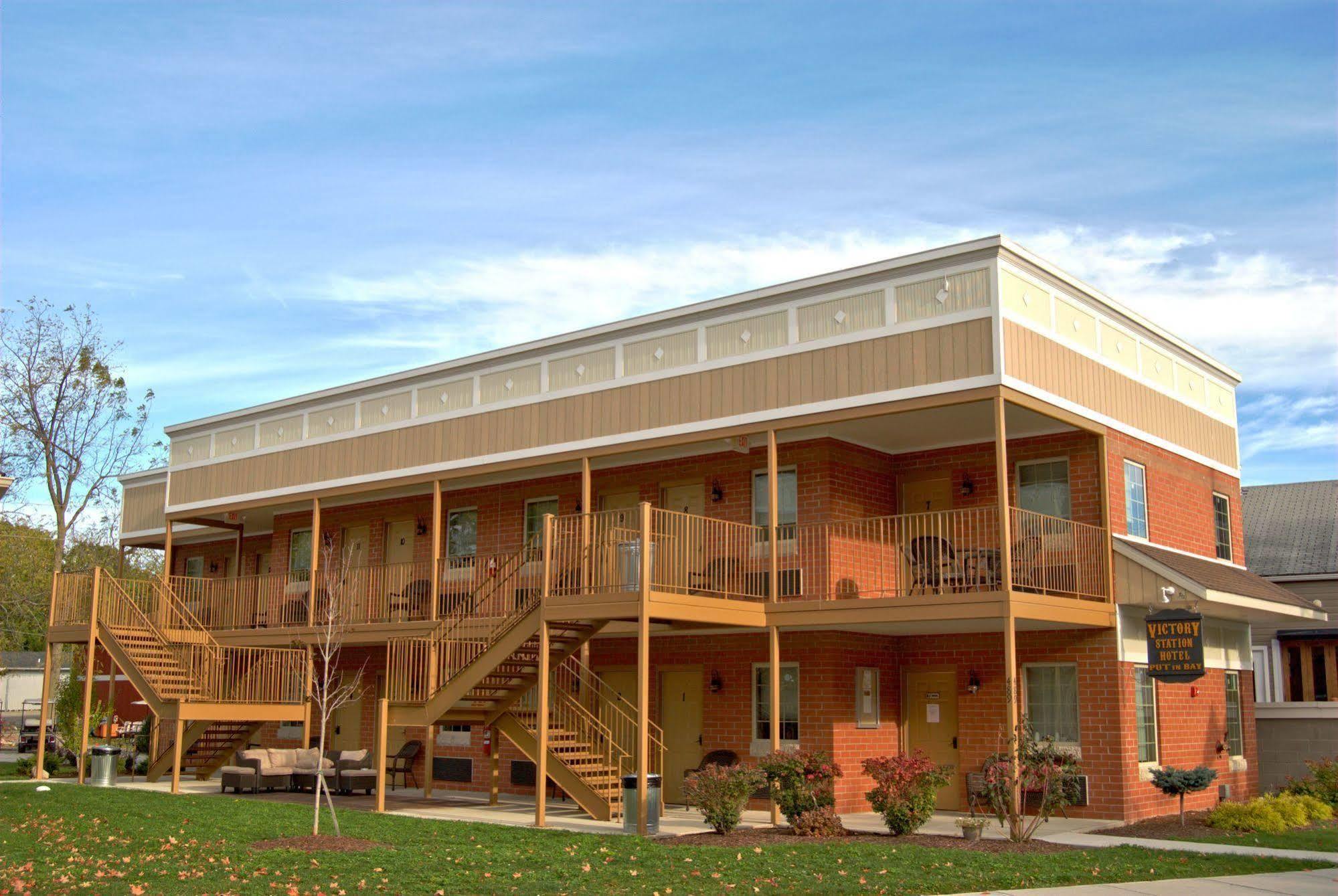 Put-In-Bay Victory Station Hotel Luaran gambar