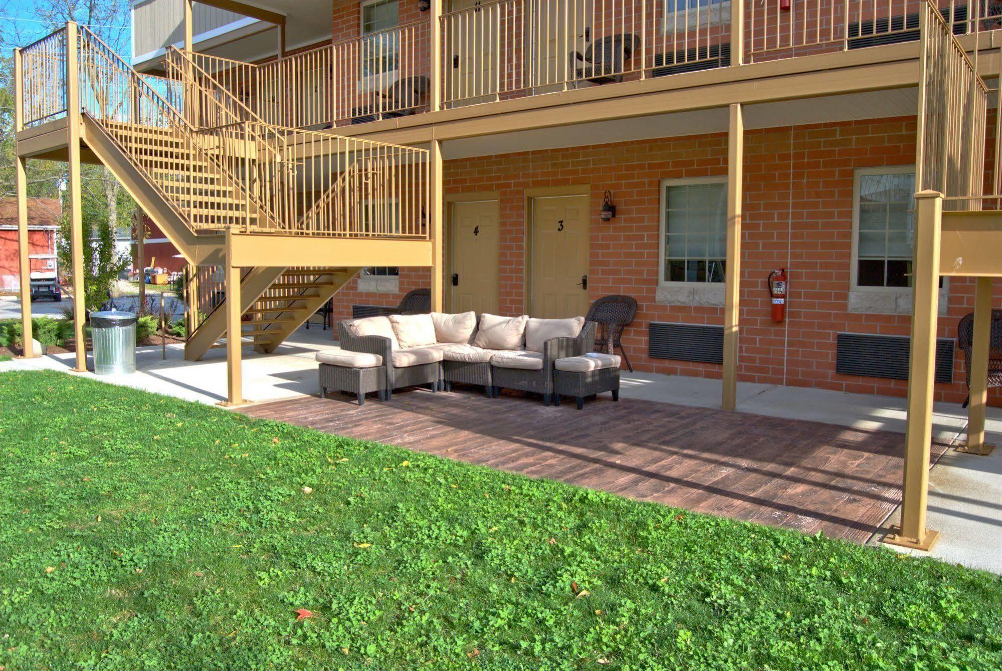 Put-In-Bay Victory Station Hotel Luaran gambar